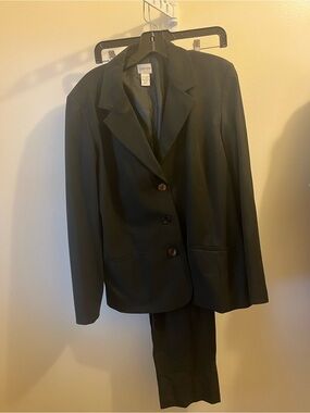 Chico's Black Women's Pant Suit